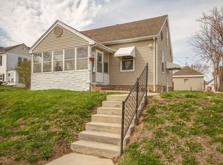 605 Groveland Pl, Dubuque, IA 52001