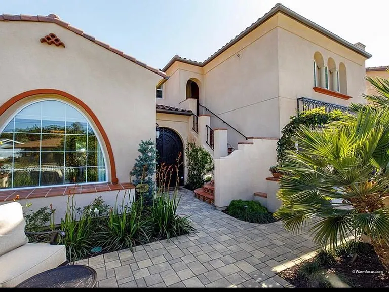 1679 Buena Vista Way — Photo 11