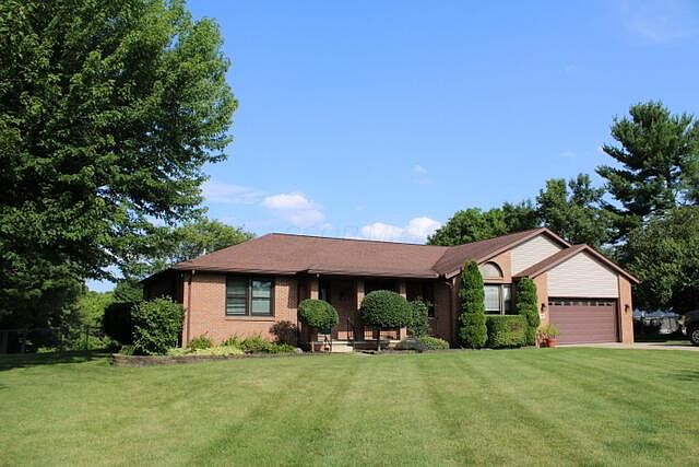 1st image of 3895 Shaw Ln