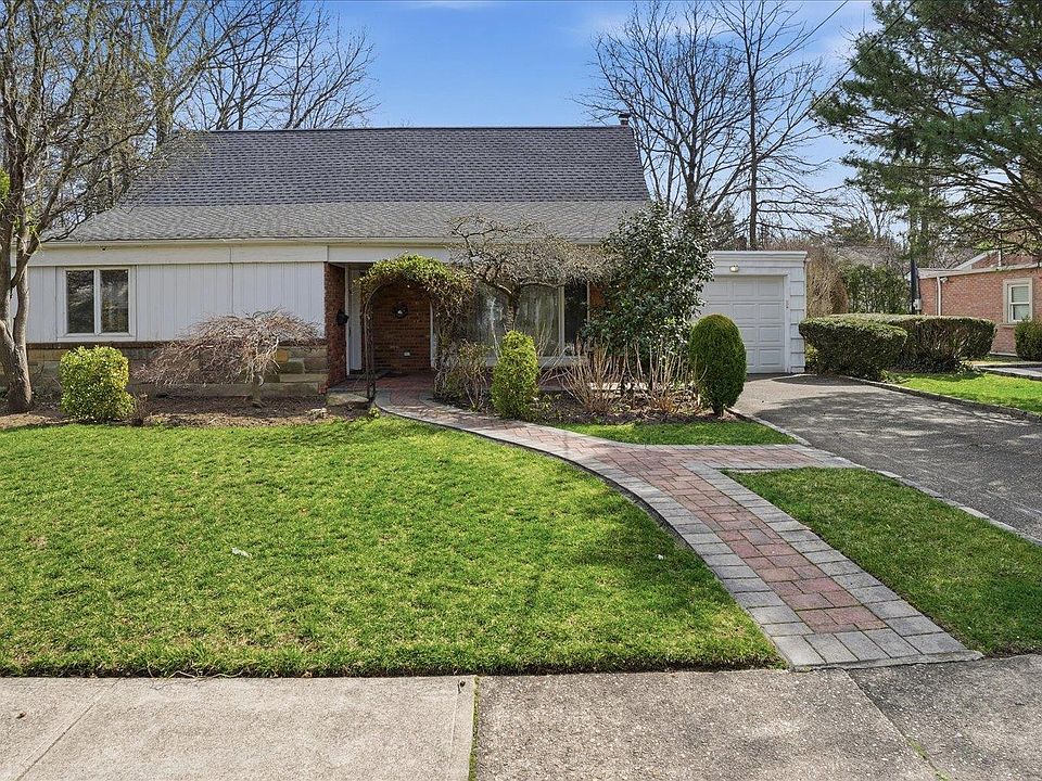 1st image of 23 Hartley Road