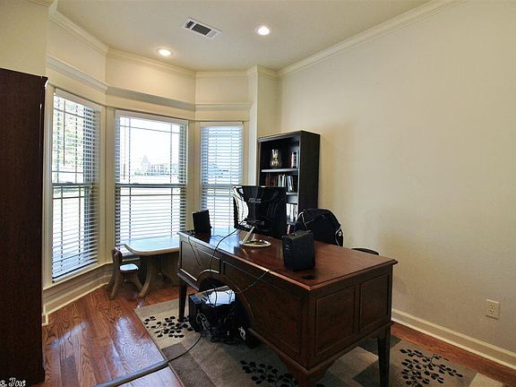 4th image of 7325 Peach Blossom Ave