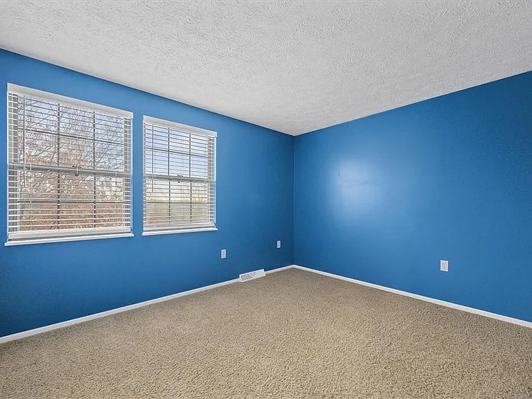 1101 Timberglen Dr — Photo 18
