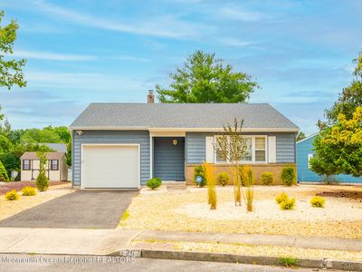 25 Walesa Court, Toms River, NJ, 08757