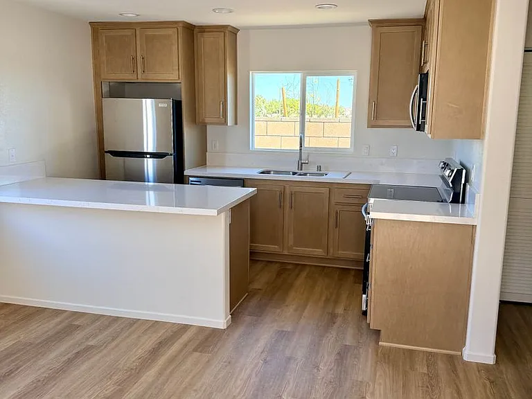 11702 Two Sebastian Rd — Photo 8