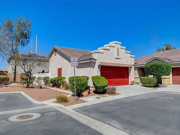 3rd image of 10358 Madagascar Palm St