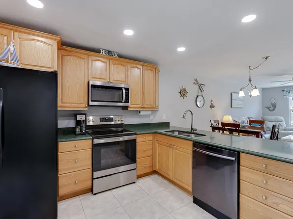 731 W Elkcam Cir Unit A110, Marco Island, FL 34145