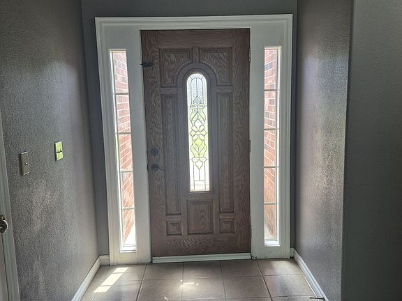 5th image of 9286 Columbia St