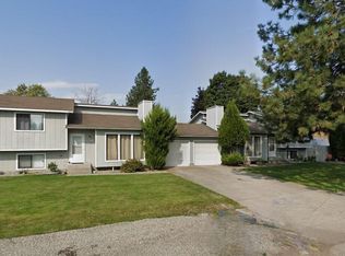 10031/33 N Sunview Ln, Hayden, ID 83835