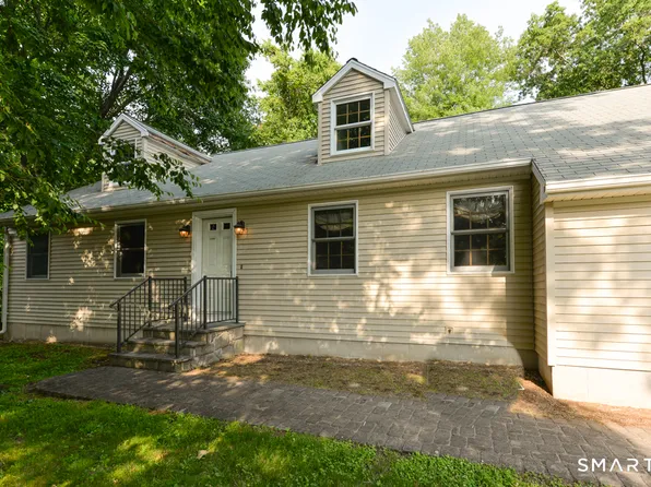 53 Holbrook Road, Seymour, CT 06483