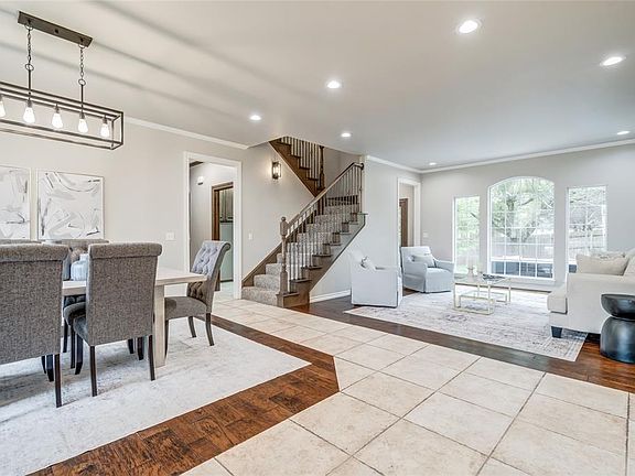 2nd image of 2632 E Ashecroft Dr