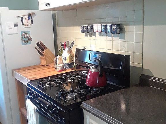 5th image of 9012 Central St