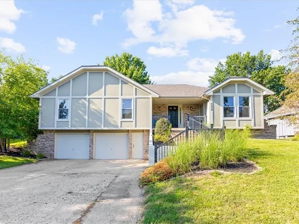 5004 NW 85th St, Kansas City, MO 64154