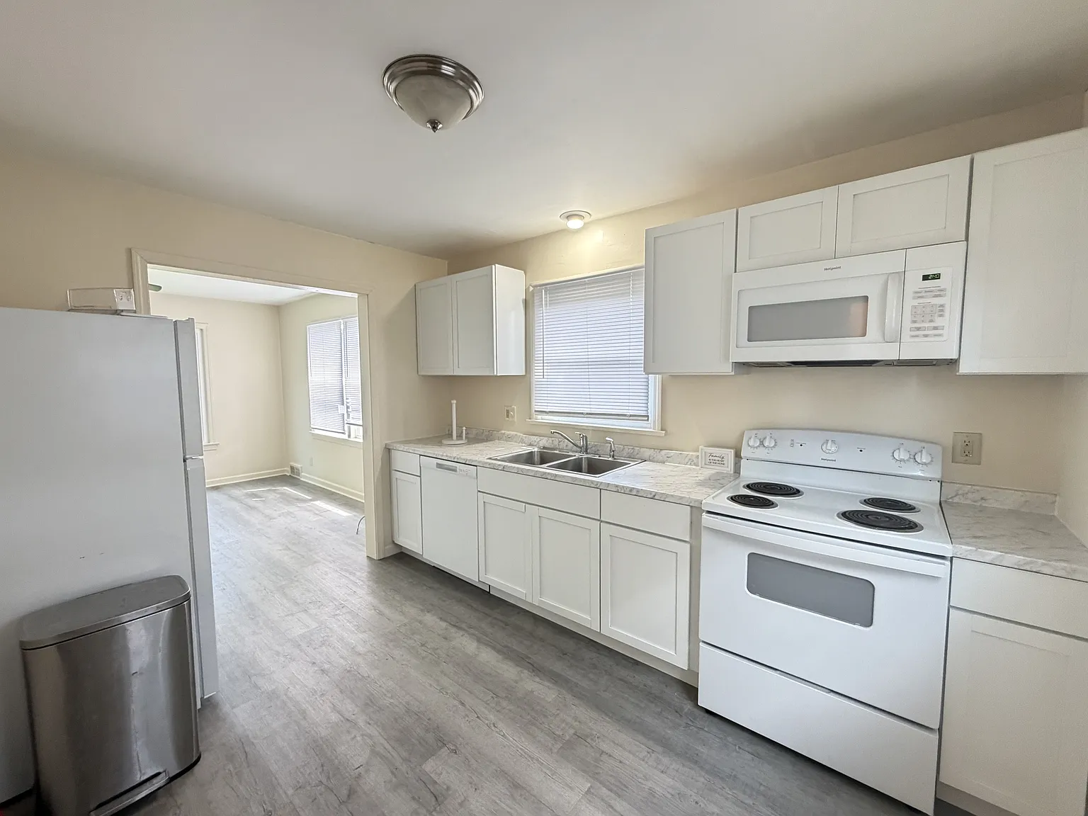 1209 South Armstrong Street - 1 — Photo 4