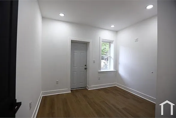 6133 Locust St #2 — Photo 12