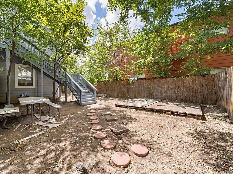 4612 Bennett Avenue — Photo 42