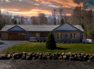 20 Fox Run, Turner, ME 04282