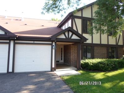 804 E Castle Ct APT 3, Palatine, IL, 60074