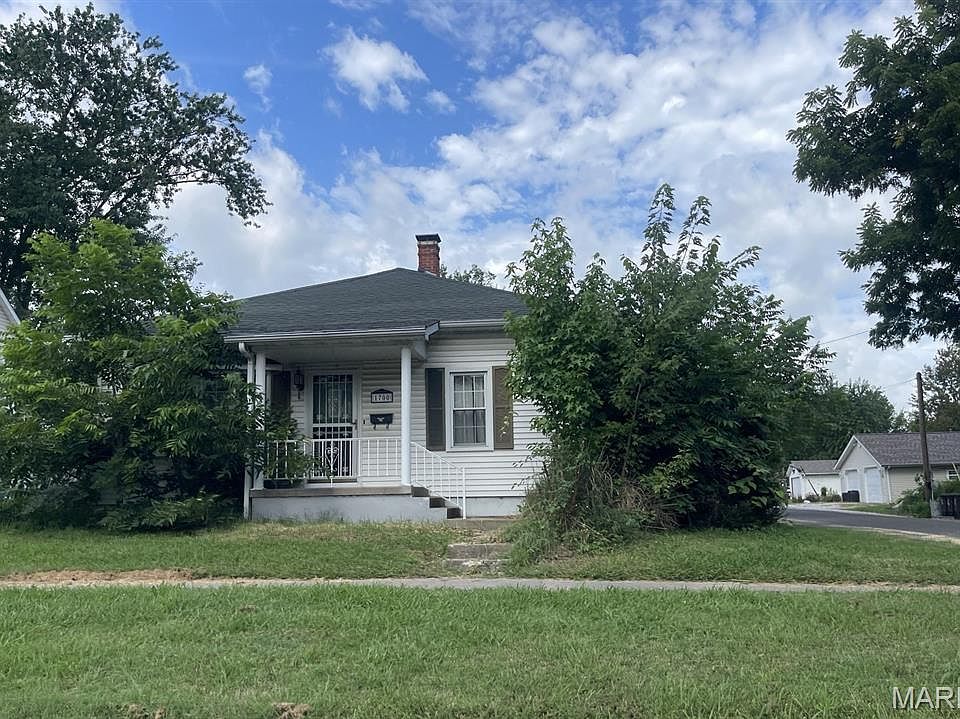 1st image of 1700 Olive St