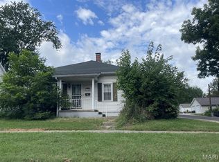 1700 Olive St, Highland, IL 62249