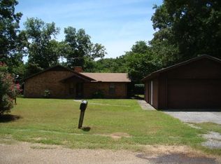 206 Saint Michaels Cres, Mabank, TX 75156