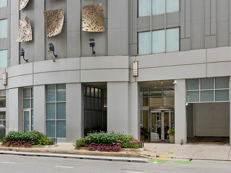 600 N Dearborn St #1505 — Photo 3