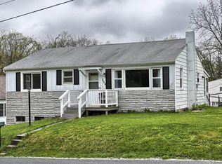 402 Beaver Rd, Harrisburg, PA 17112