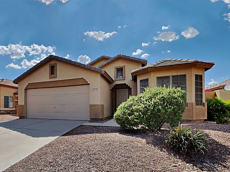 1st image of 13940 N 133rd Ln