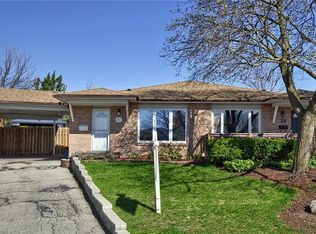 41 Nora Ct, Cambridge, ON N3C3N1