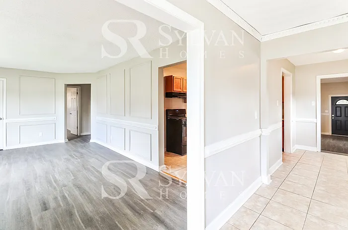 521 Weaver Cir — Photo 14