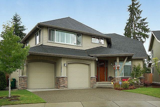 1st image of 12450 NE 155th Pl