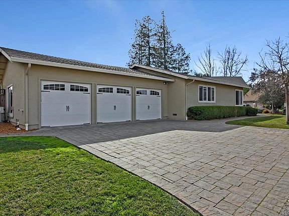 4th image of 16330 Oak Canyon Dr