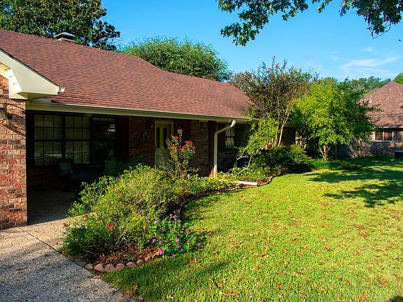 3rd image of 1206 Corey Dr