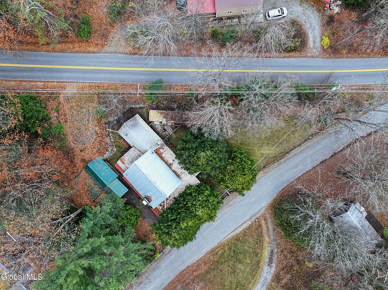 5th image of 51 Dyckman Road