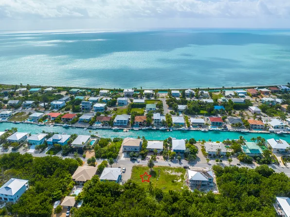 177 S Indies Dr, Duck Key, FL 33050