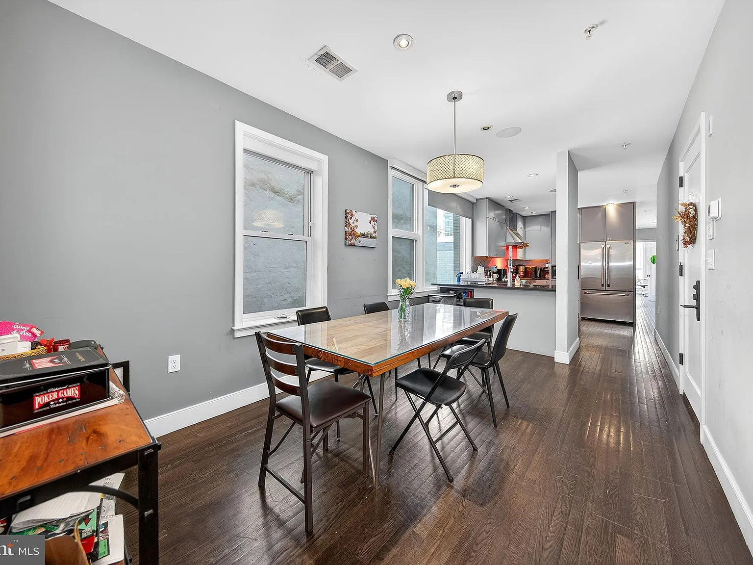 1 bed, 1.0 bath, 311 sqft, $1,925 — Photo 3