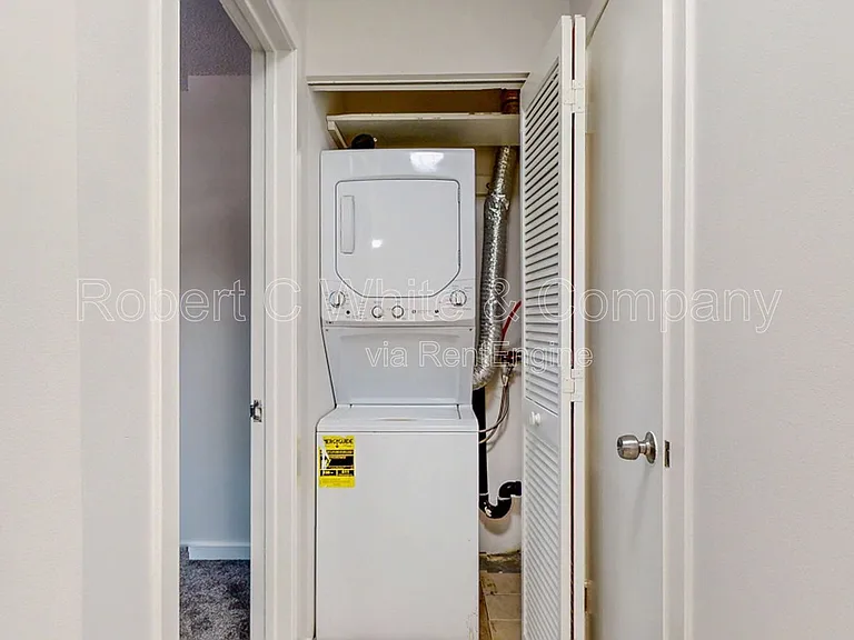 163 South St #33 — Photo 15