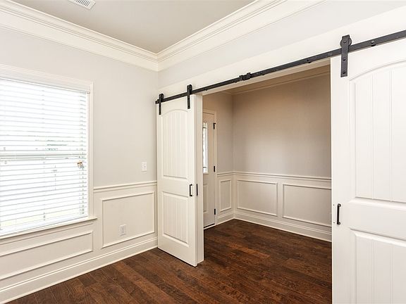4th image of 8318 Stillwater Cir NW