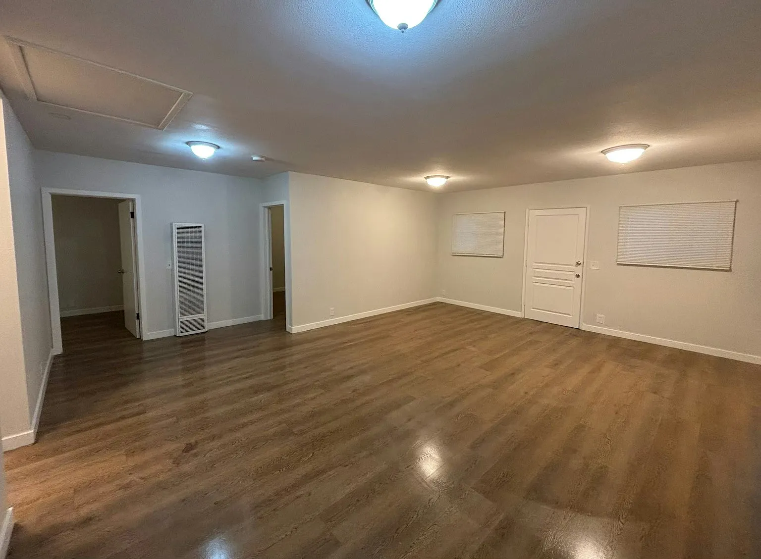 1885 Chestnut Avenue, Unit 7 — Photo 4