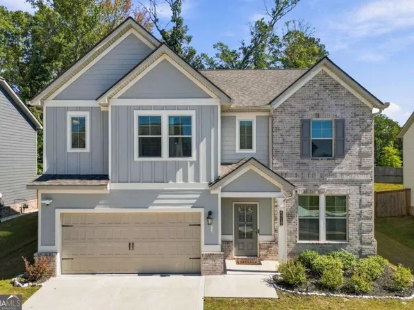 4010 Diane Ln, Fayetteville, GA 30214
