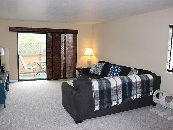 4th image of 2609 Pico Pl APT 231