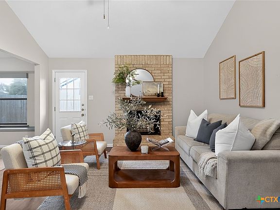 4th image of 1719 Ridgeway Dr