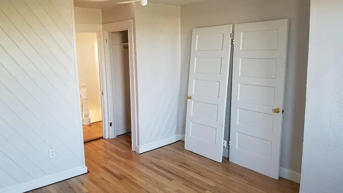 3 bed, 1.5 bath, 1250 sqft, $1,650 — Photo 3