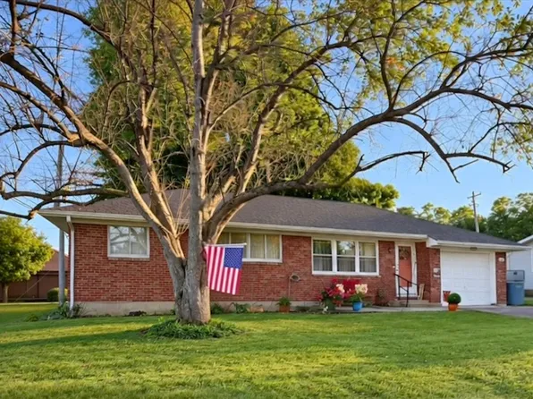 103 Mattis Dr, Lewisburg, OH 45338
