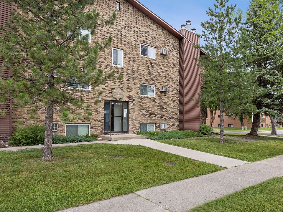 1st image of 1129 22nd St S #B-09