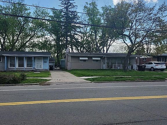 3rd image of 19268 Berg Rd