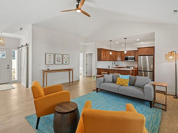 4th image of 34815 Lahaina Loop Rd