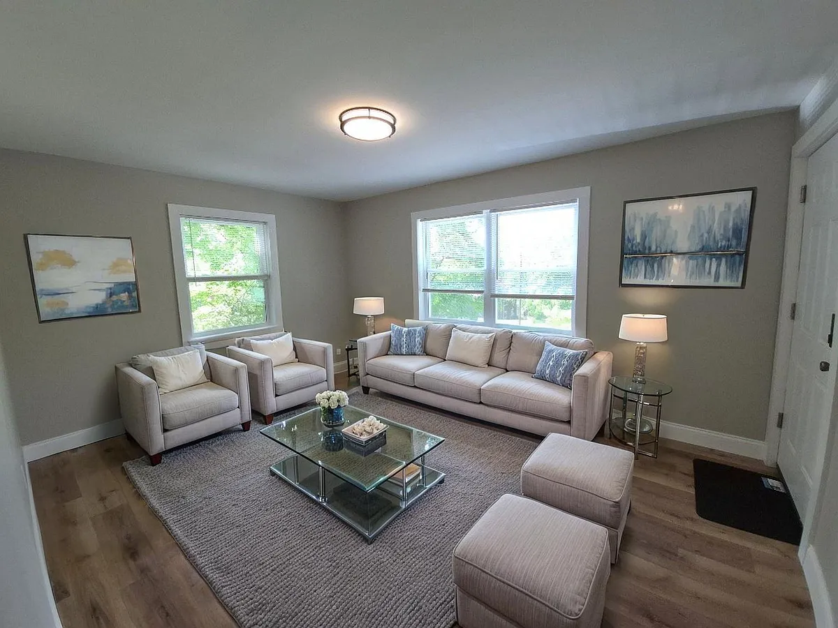 Building Photo - 2668 Shaffer Ave #2