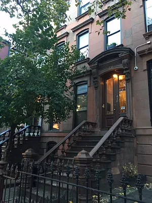 Rented by Owner | media 9