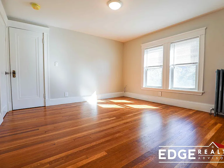 67 N Crescent Cir — Photo 10