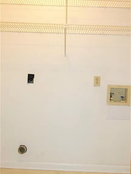 685 Bartons Landing Pl #1 — Photo 13
